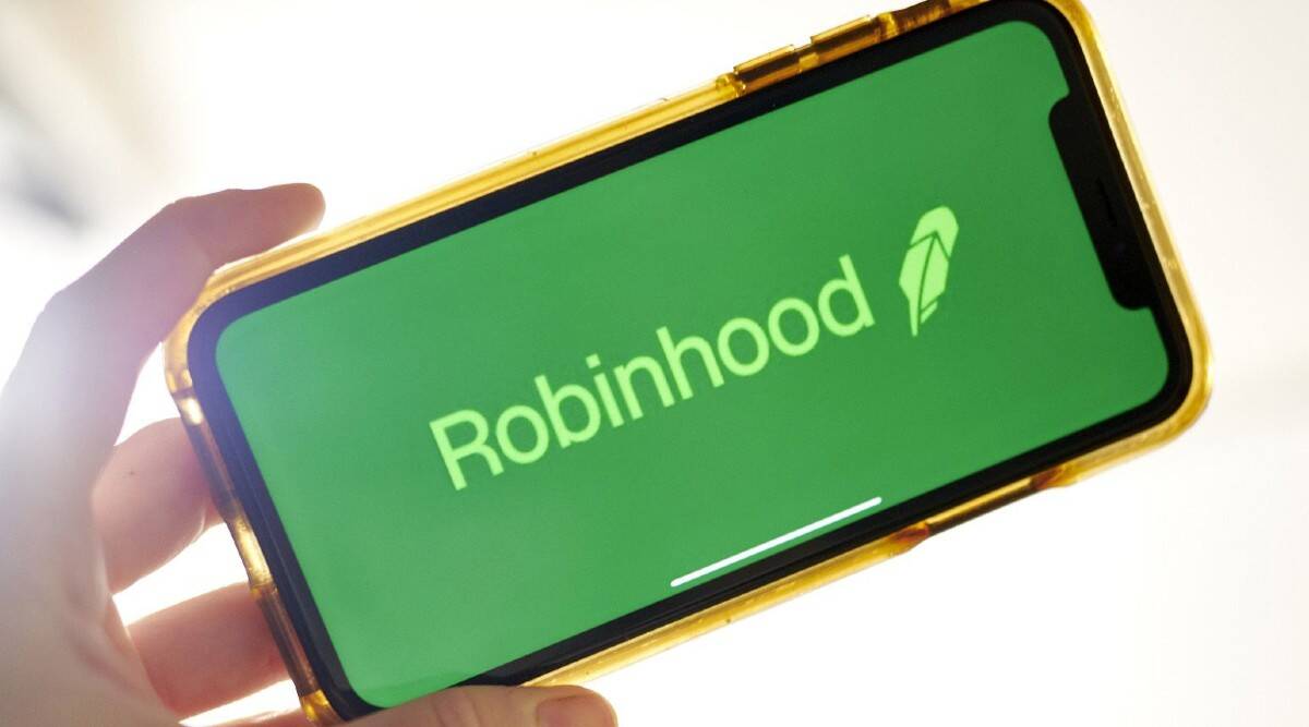Robinhood’s Plans To Go Public Is Once Again In Limbo Popular cryptocurrency trading and payments services provider, US-based finance company Robinhood has said that their plans to go public is once again in limbo. The problem is that they haven’t been able to fix all of it with regulators as the US SEC has issues with the company’s prospectus. A report from Bloomberg claims that the company is “facing scrutiny by the US Securities and Exchange Commission (SEC).” It is all related to Robinhood’s crypto services. The company officials have confirmed that they would be going public as soon as they get a green signal from the SEC once the scrutiny is over. The company had been planning to go public in June this year but then they postponed their plan to July. Urging members to not sell the shares within one month of IPO, the company in a statement published on its website said: “We won't prevent you from selling shares you get through the IPO Access program. However, if you sell IPO shares within 30 days of the IPO, it's considered "flipping" and you'll be restricted from participating in IPOs for 60 days.” Robinhood added support for cryptocurrencies in 2018 and has become a popular platform for first-time investors. Recently, it was also embroiled in a controversy. Earlier this year, Coinbase, the world’s biggest cryptocurrency exchange, went public after getting a go-ahead from the US SEC.