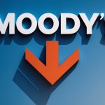 US Receives Moody’s Credit Rating Downgrade Amid Rising National Debt Leonardo Phoenix 10 An image of Moodys logo with a downward ar 0